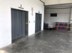 Pemimpin Industrial Building (D20), Factory #633260001
